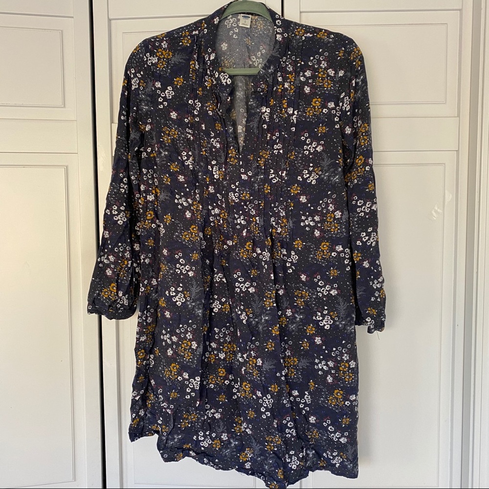 Old Navy shirt dress. Size L